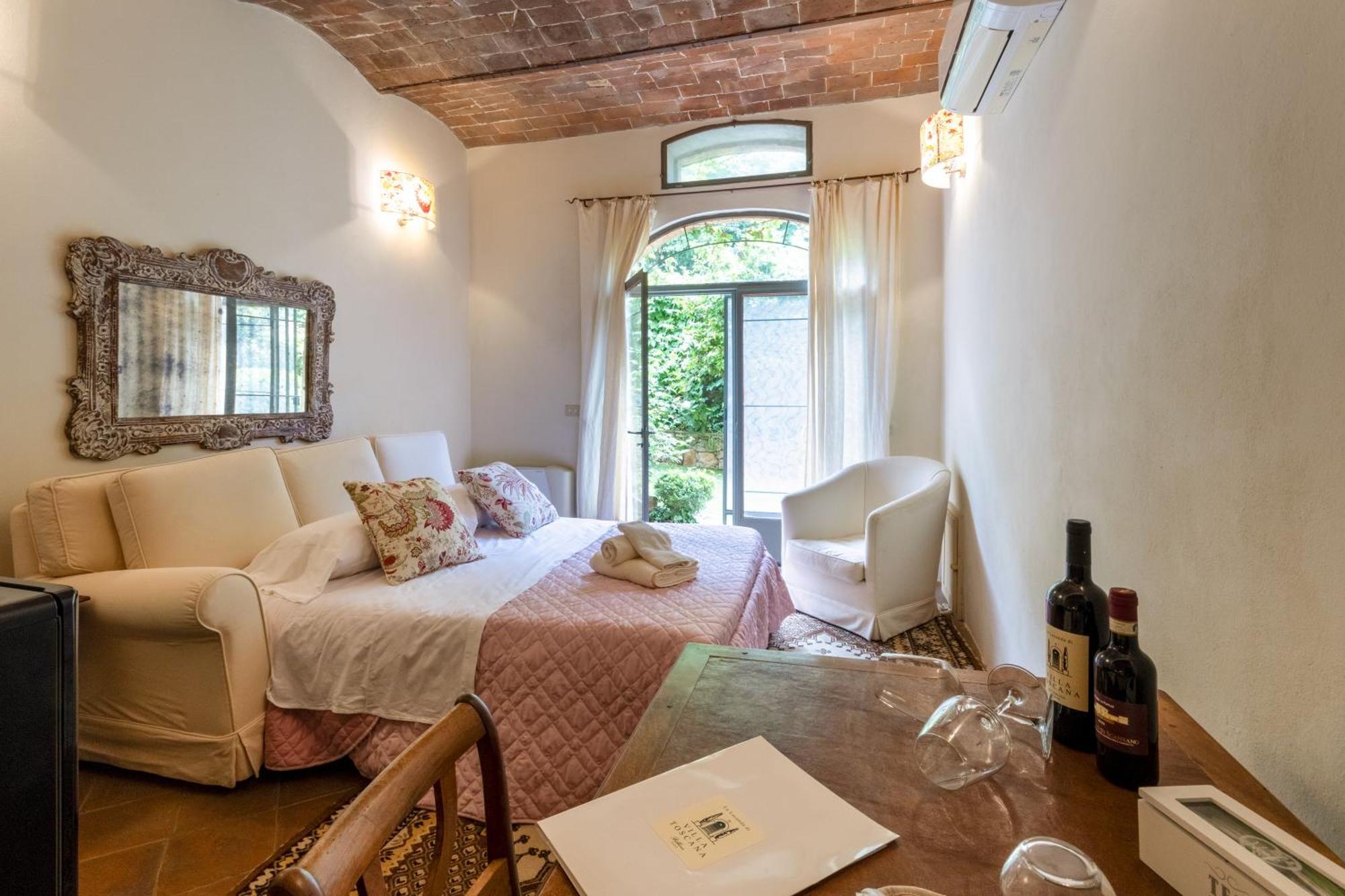 ביבונה La Locanda Di Villa Toscana מראה חיצוני תמונה
